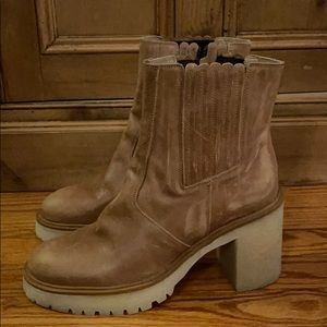 Free people James Chelsea boot